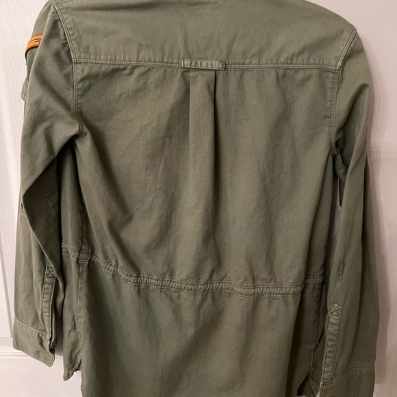 Kendall & Kylie army button down sz small - Picture 2 of 6